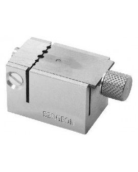 Outil pour resserrer et...