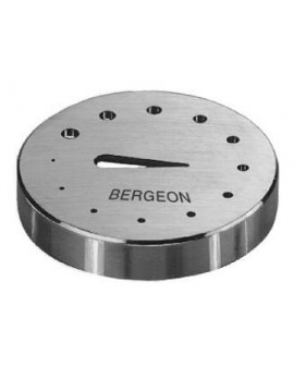 Outils à trous pour le...