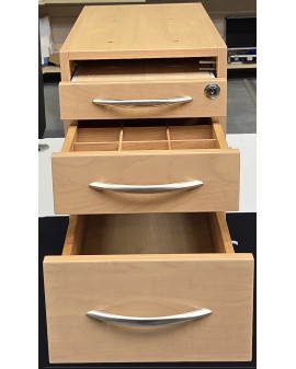 Layette contenant 1...